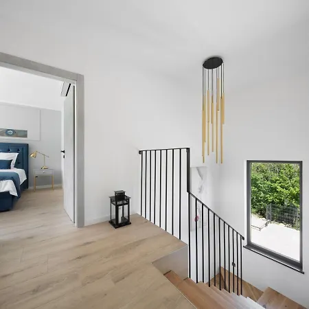 Villa Tia In Kukurini - Haus Fuer 8 Personen Pican