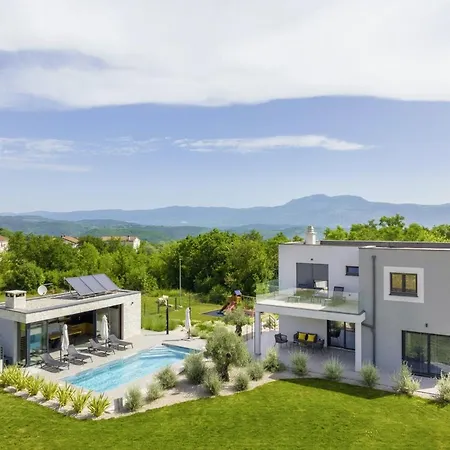 Tia In Kukurini - Haus Fuer 8 Personen Villa Pican