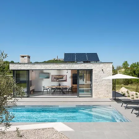 Villa Tia In Kukurini - Haus Fuer 8 Personen